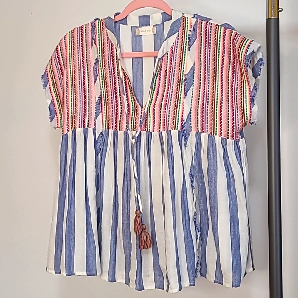 Altar'd state boho top size small